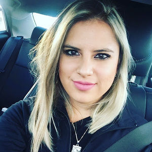 Meet your Posher, Fernanda